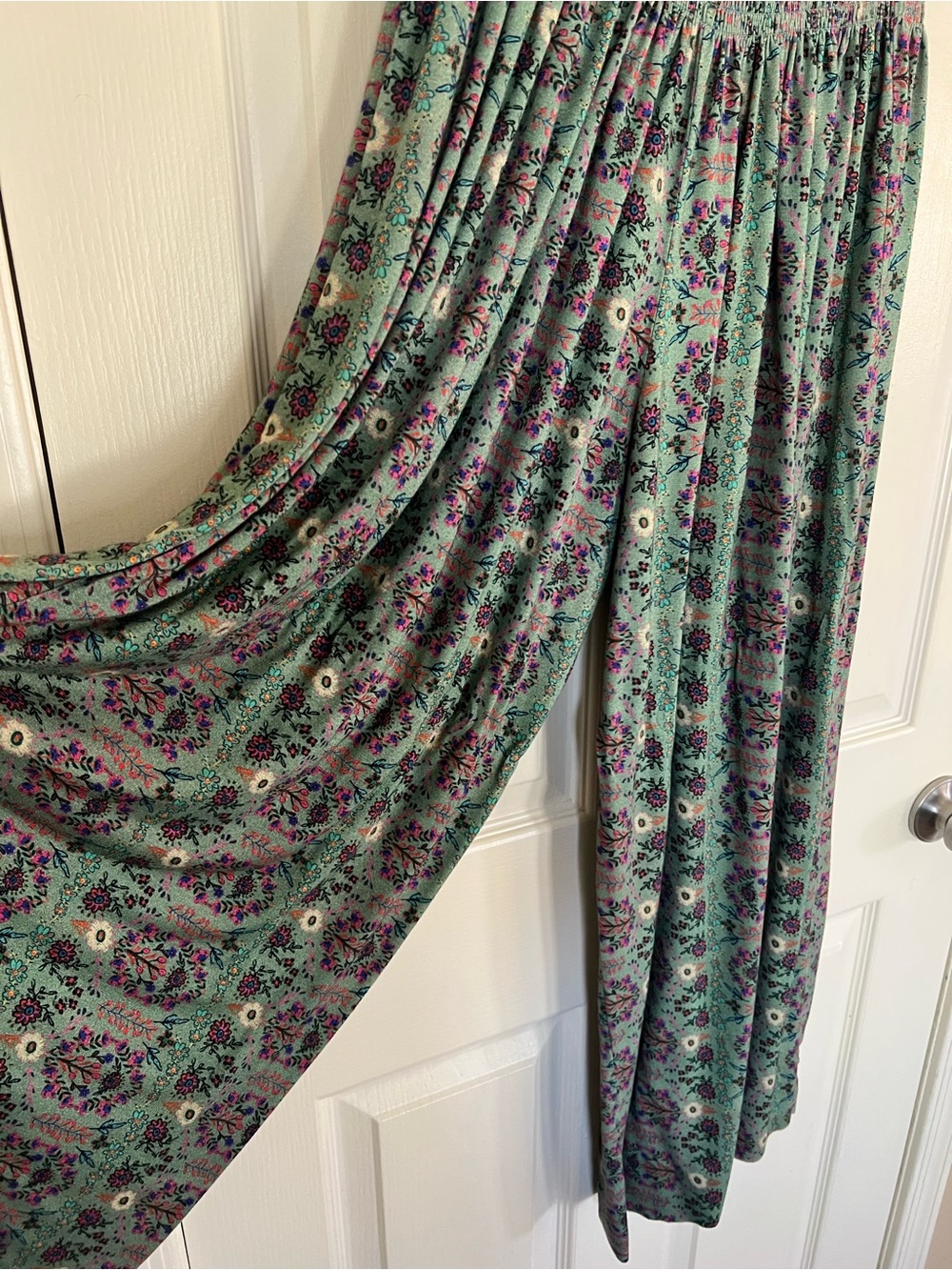 Natural Life Smocked Wide Leg Palazzo Pants Floral Boho L - Picture 9 of 12
